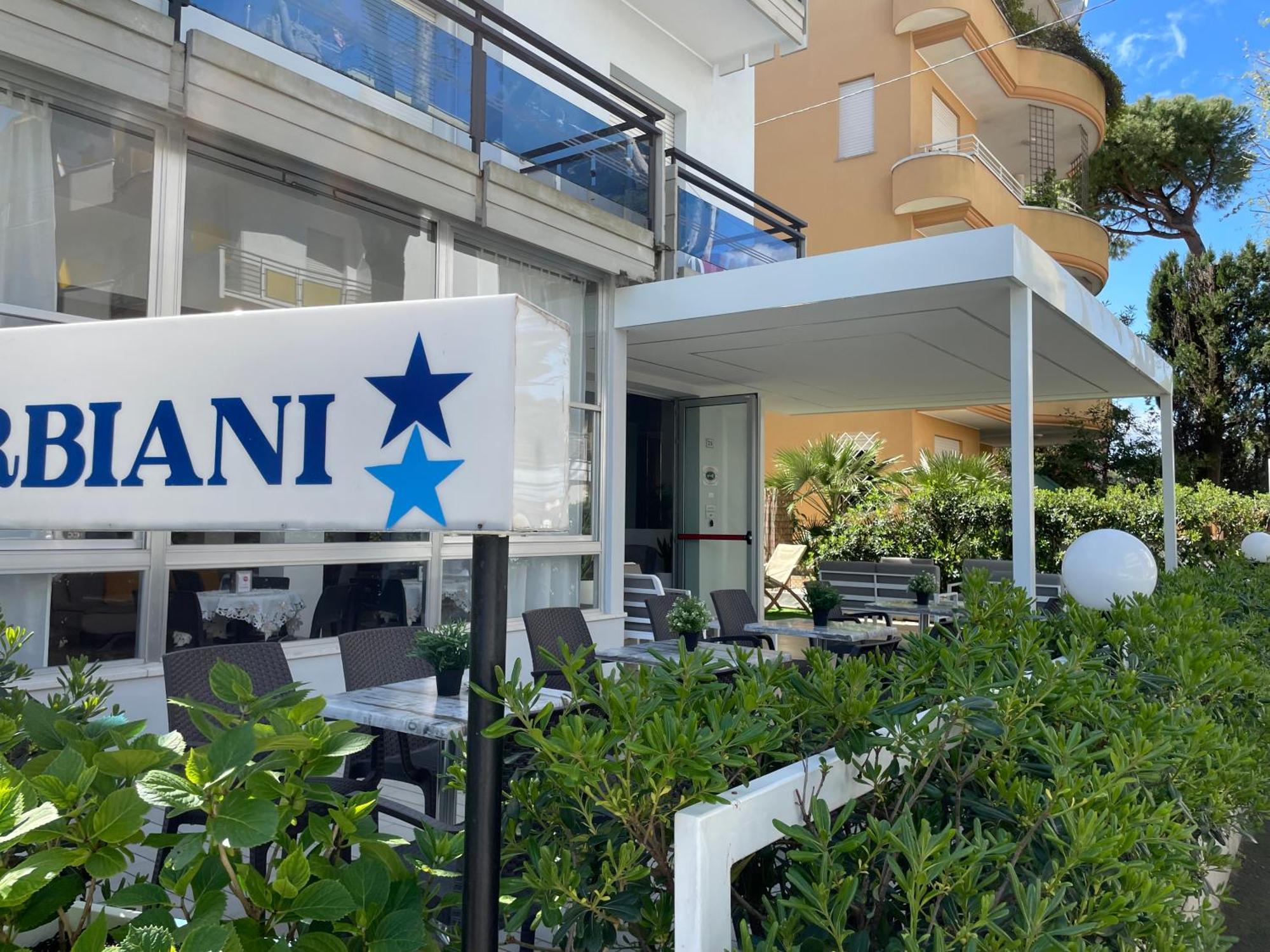 Hotel Barbiani Riccione Exterior photo