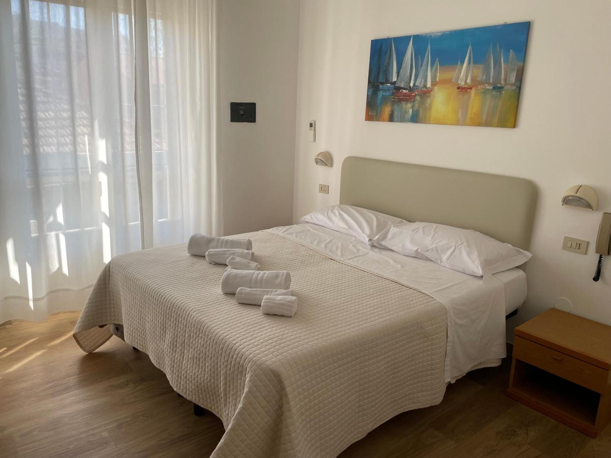 Hotel Barbiani Riccione Exterior photo